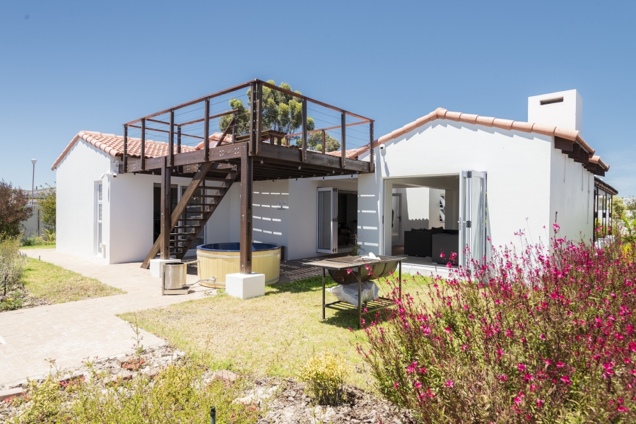 3 Bedroom Property for Sale in Langebaan North Western Cape